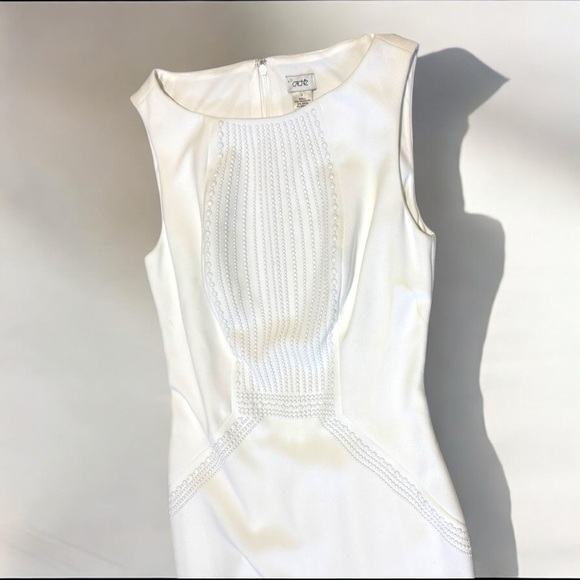 VTG Y2k CACHE Classic Ivory Beaded Bodycon Dress Corporate Chic Elegant White 2 - Picture 5 of 14